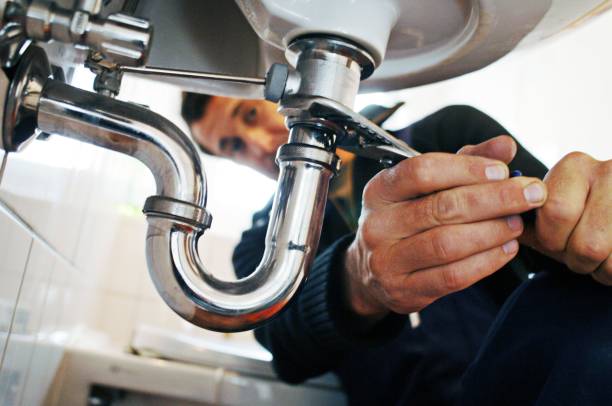 Best Faucet Repair  in Greenwood, MS